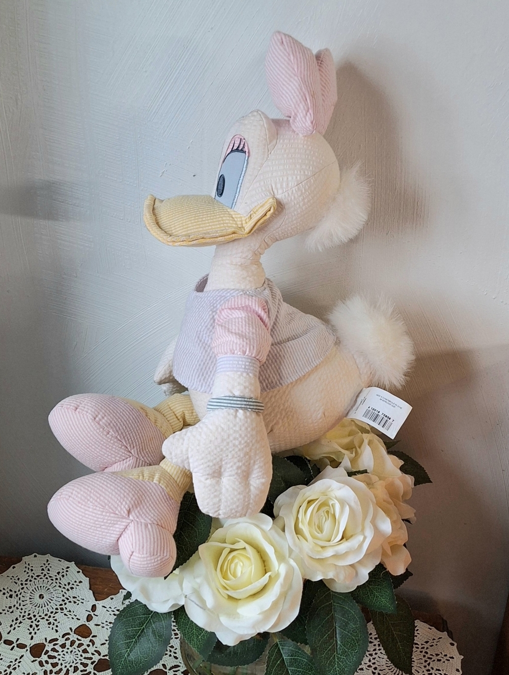 Disney 1990s Daisy Duck Plush In Pastel Seersucker Fabric With Bracelet - Picture 4 of 15